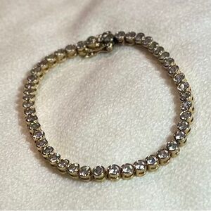 Elegant Gold Plated (925 silver) and Cubic Zirconia Crystal Tennis Bracelet --